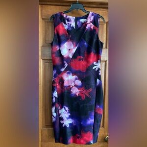 Calvin Klein Dress
Size 10